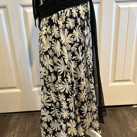 Donna Ricco size 10 Vintage Y2K Halter Open Back Silk Dress - Picture 9 of 16